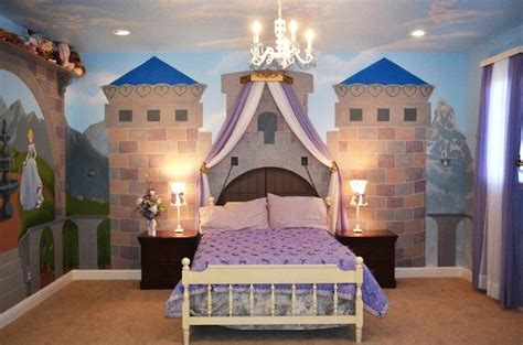 The braun castle is one of our personal princess favorites. 10 Adorable Princess Themed Girls Bedroom Ideas - Rilane