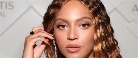 Beyoncé Updates A Twista Classic With Her Sexy New Cuff It Remix
