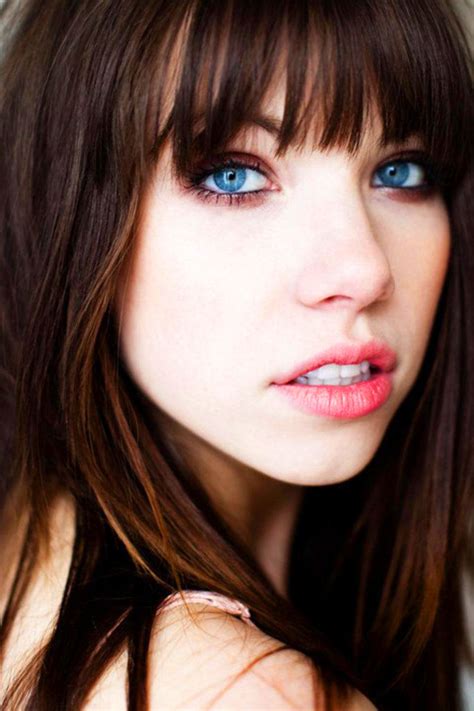 Güd Canadian Girl Carly Rae Jepsen Hits The Shower For A Beauty