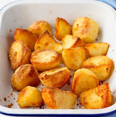 jamie oliver just shared his secret to the perfect roast potato cooking roast potatoes perfect