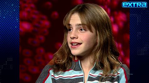 Watch Emma Watson Fangirl Over Brad Pitt In 2002 Harry Potter Interview Youtube