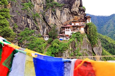 Bhutan Travel Guide Hiking To The Tiger S Nest In Paro Yoga Wine