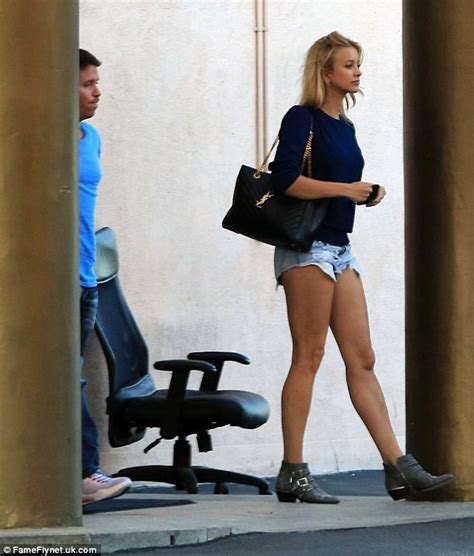 Entourage S Sabina Gadecki Puts On A Leggy Parade In Barely There Denim