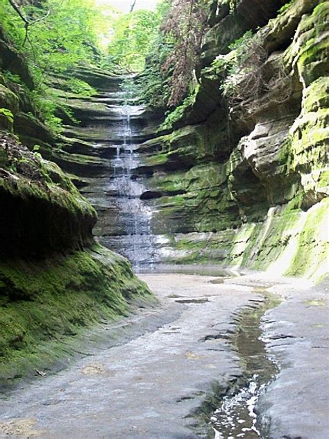 starved rock state park an illinois park located near la salle ottawa and peru starved rock