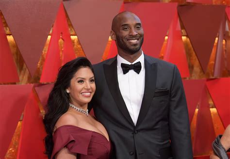 kobe bryant s widow vanessa settles remaining claims over crash site photos for nearly 30 million