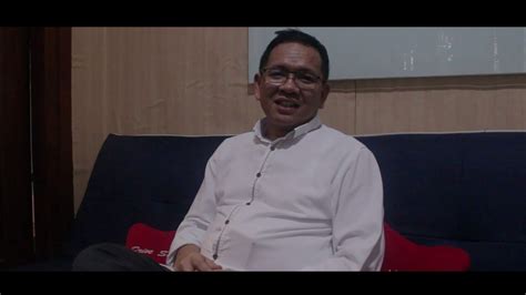 Indonesia belum siap terhadap regulasi digital termasuk untuk siaran tv digital padahal 95% infrastruktur pendukung telah rampung. Interview Eris Munandar, Ketua Asosiasi Siaran TV Digital Indonesia - YouTube