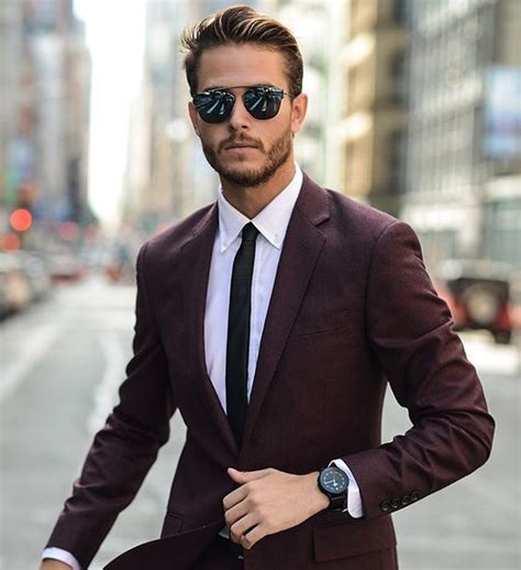 Heading to catch a morning flight or are driving late in the night? Best cool men sunglasses for summer 33 - Fashion Best
