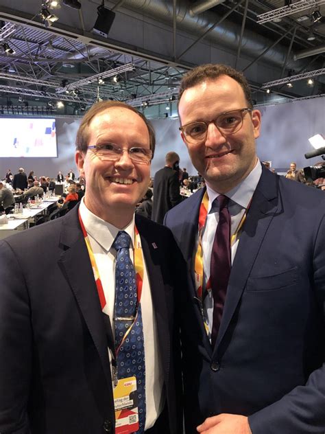 Jens spahn is a german politician currently serving as federal minister of health in the fourth merkel cabinet. Jens Spahn kommt