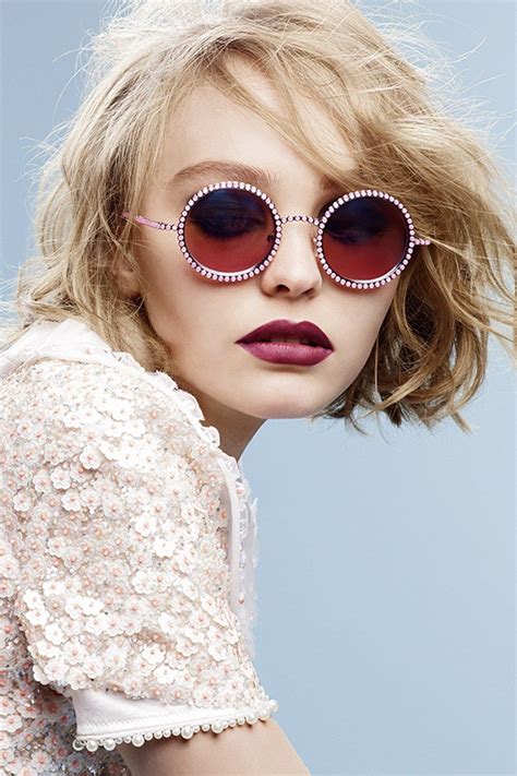 British Vogue On Twitter Sunglasses Lily Rose Depp Fashion