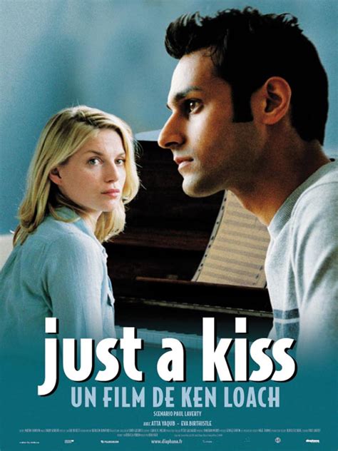 I keep on showing you but you just don't believe we're not the kind of girls that jump, yes that's a no you shouldn't have to spell it out for you Just a kiss - film 2003 - AlloCiné
