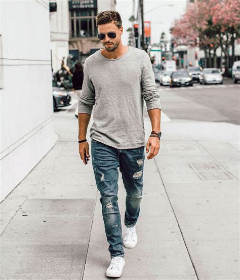 top 5 fashion ideas for men lift in the city