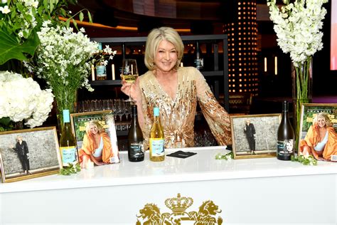 martha stewart 82 shares sizzling thirst trap selfie save some sexy for the rest of us