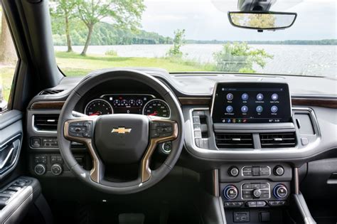 The Chevy Tahoe Premier Is A Luxurious Suv Bursting With Tech