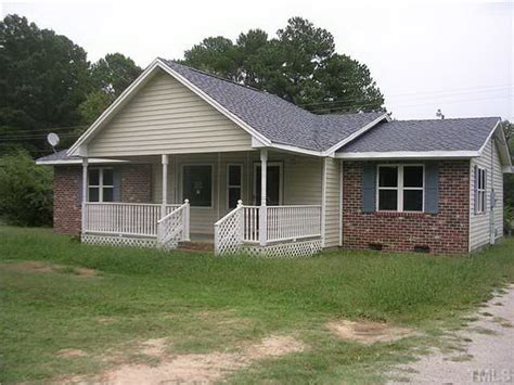 View listing photos, review sales history, and use our detailed real estate filters to find the perfect place. clayton-usa-quaint-country-home-for-sale-514685 « Gallery ...