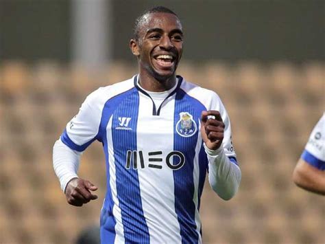 Conceição brinca com palavras de ricardo pereira: Spurs transfer news: Porto's Ricardo Pereira could replace ...