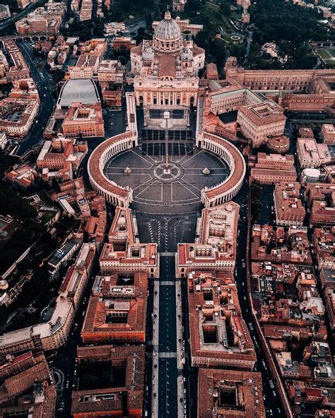 📍la Città Del Vaticano Una Città Stato Al Centro Di Roma In Italia è