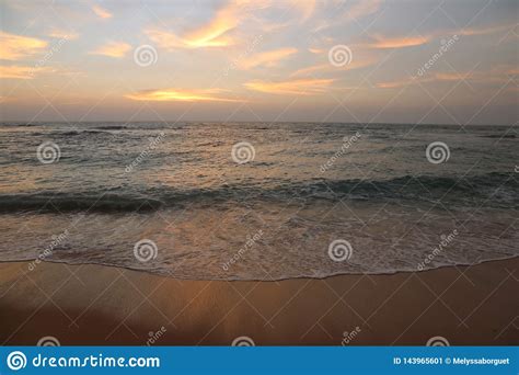 Hikkaduwa Sunset Beach Sri Lanka Stock Image Image Of Hill