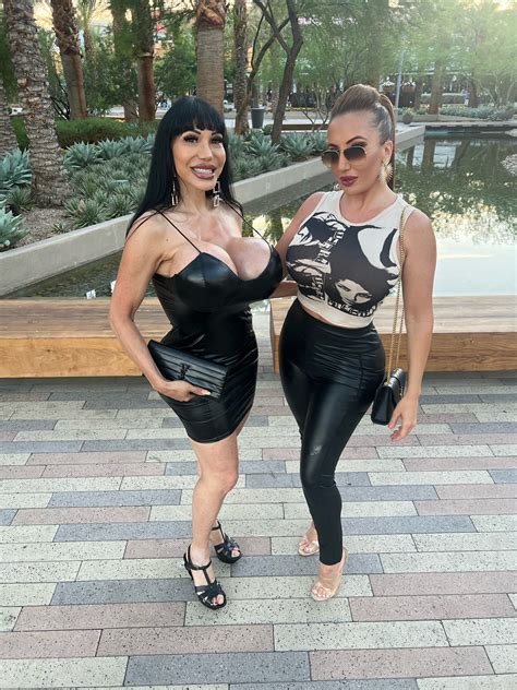 Tw Pornstars Ava Devine Official Twitter Out To Dinner With My