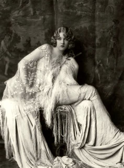 Paulette Goddard Ziegfeld Girls Vintage Photography Vintage Photos