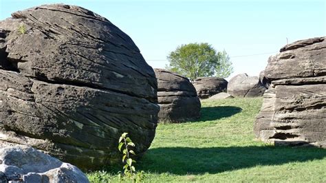 8 Amazing Ancient Rock Formations In Kansas