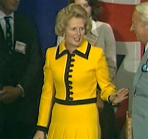 Margaret Thatcher In A Mansfield Dress Suit 1975 Dress Suits Dressed To Impress Fashion