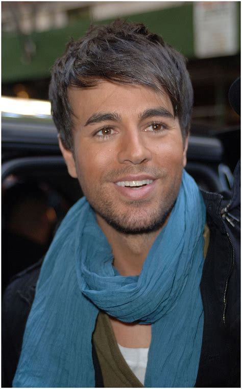 Enrique Iglesias Official Website Enrique Iglesias Celebrities