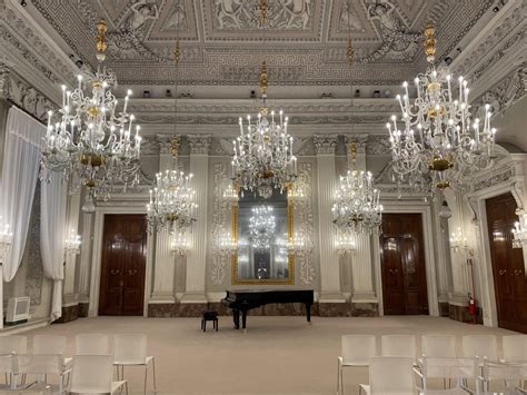 Pitti Piano Festival Cinque Concerti Nella Sala Bianca Di Palazzo