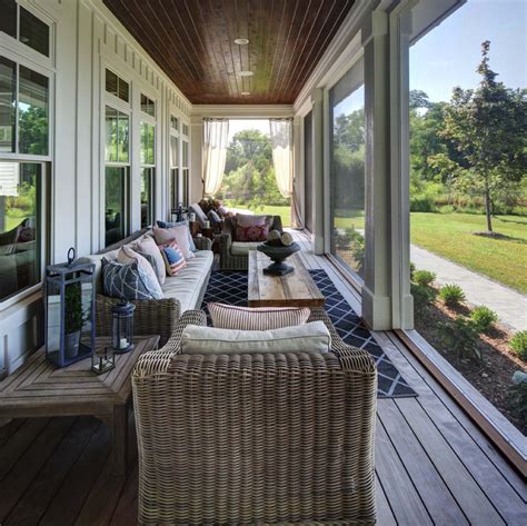 45 Amazingly Cozy And Relaxing Screened Porch Design Ideas Porch Design Screened Porch