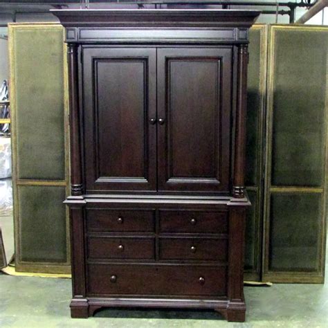 Choose from 2 authentic thomasville bedroom sets for sale on 1stdibs. Exquisite Thomasville Bedroom Sets Vintage Ideas | Bedroom ...