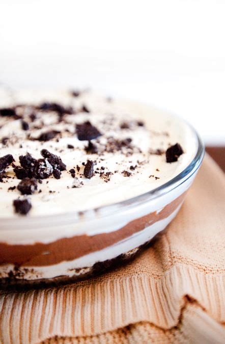 This oreo pudding dessert is one of our most recent experiments. Oreo Layer Dessert | Recipe | Dessert recipes, Desserts ...