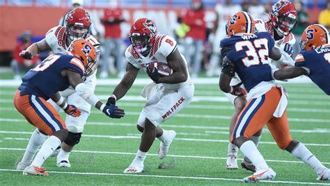 Syracuse Football Comes Up Short Against Nc State 36 29 Spiking Ball
