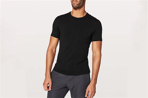 14 Best Black T Shirts For Men 2018