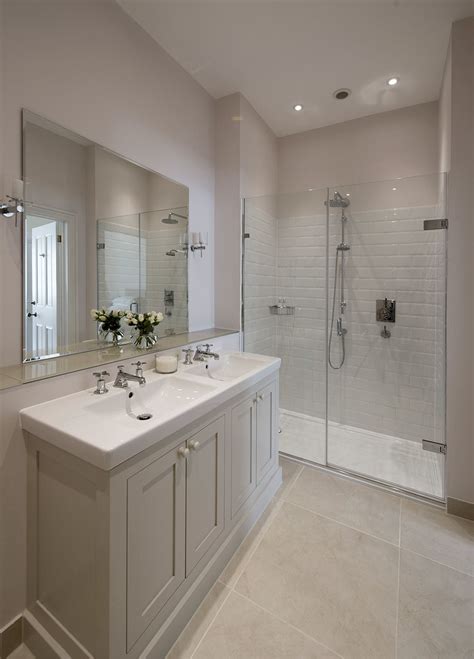 15nikki Rees Trad En Suite Traditional Bathroom Designs Traditional