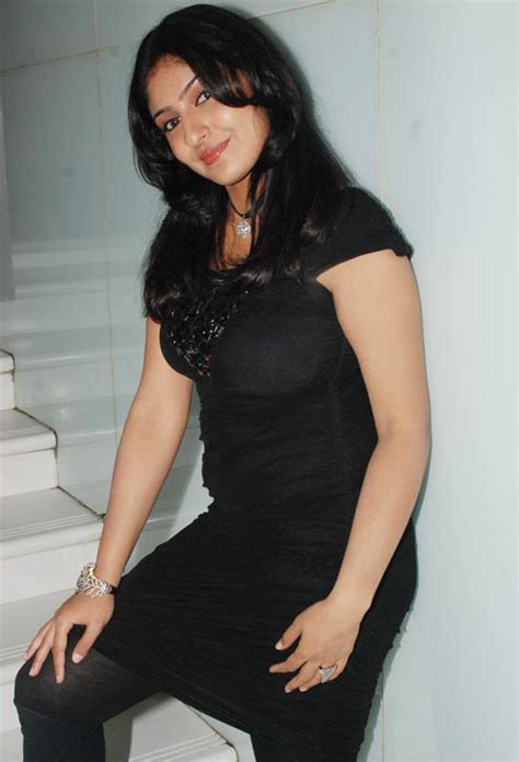 Indian Actress Galleri Tamil Actress Monica New Look Pics