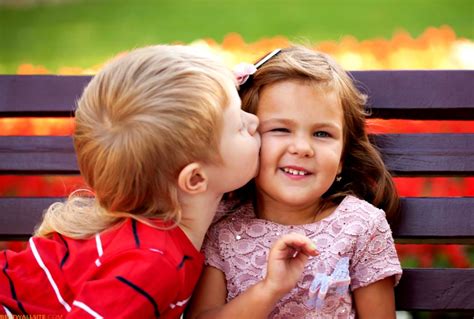 Baby Love Kiss Photo Download Baby Viewer