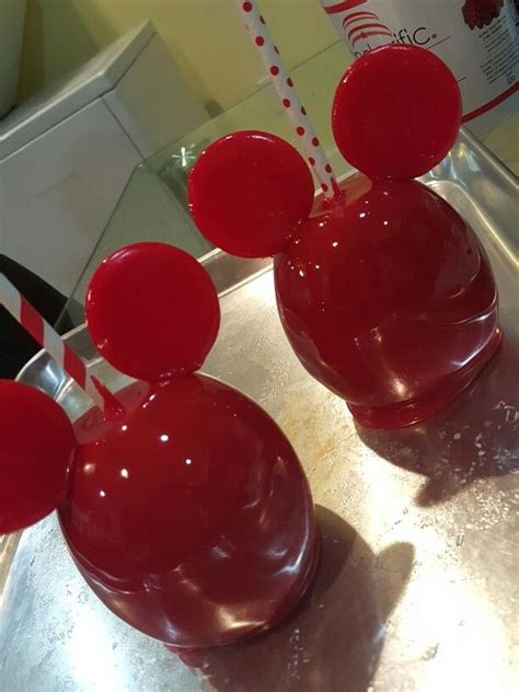 Mickey Mouse Candy Apples Oneskinnybaker Gourmet Candy Apples