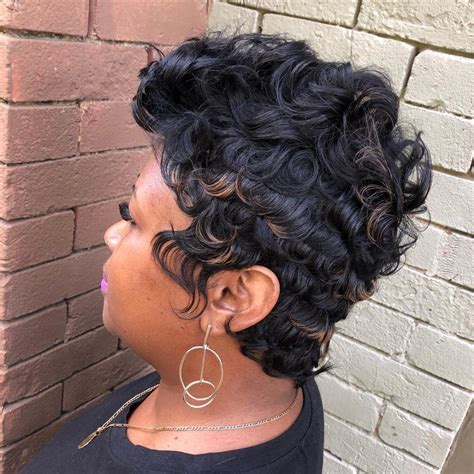 28 Hottest Short Weave Hairstyles For Black Women In 2023