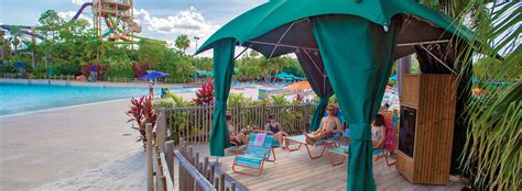 Private Cabanas And Lounge Areas Great For Families Aquatica Orlando