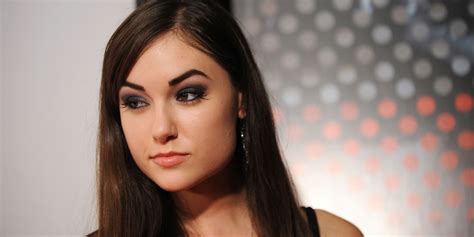 Ex Porn Star Sasha Grey Pulled Into Russia Ukraine War Askmen