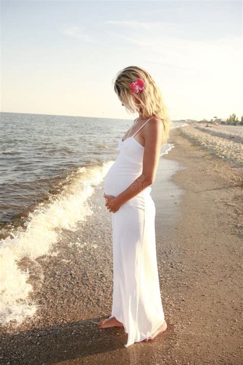 Pregnant Woman On The Beach Stock Image Image Of Beautiful Beauty