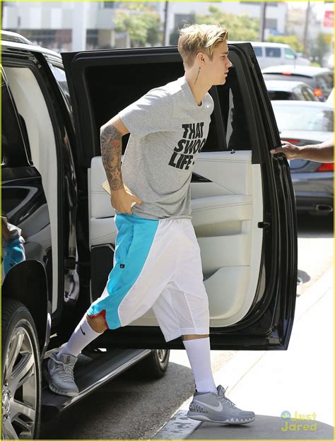 Justin Bieber Completes Mandatory Anger Management Classes Photo 811584 Photo Gallery Just