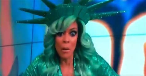 Wendy Williams Passes Out On Live Tv After Overheating In Halloween Costume