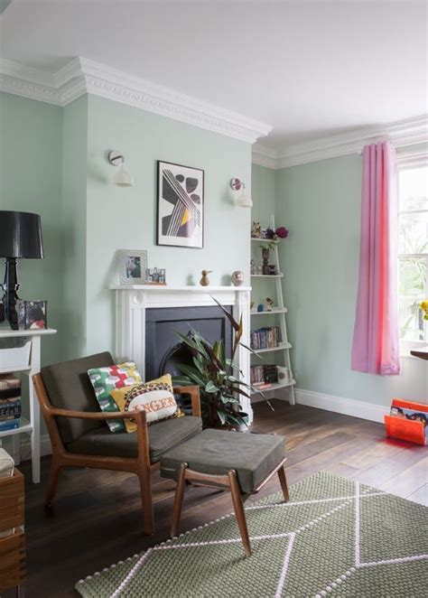 Fresh And Pastel Style Your Living Room In Mint Hues In 2021 Green