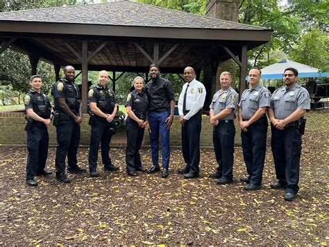 Police Chief Honors Falls Church Alexandria Officers With Award