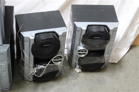Sony Stereo System With Subwoofers 5 Pieces Property Room