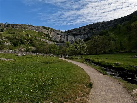 Malham Cove Gordale Scar And Janets Foss Walk From Malham Walks4all