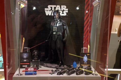 Hot Toys Star Wars Obi Wan Kenobi Darth Vader 16 Scale