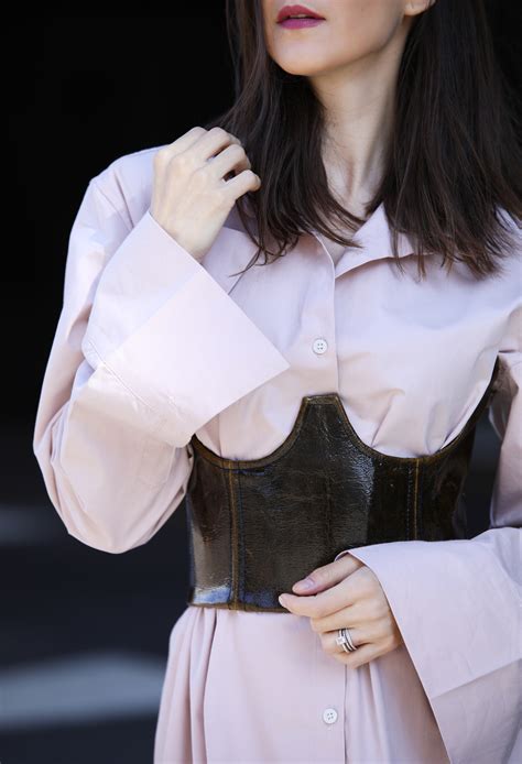 Trend Alert Modern Ways To Style A Corset In Spades