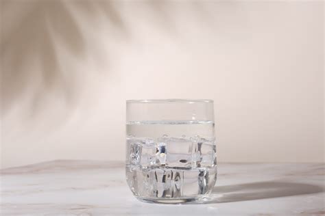 5 Scientifically Proven Benefits Of Drinking Water Raw Beauty Lab