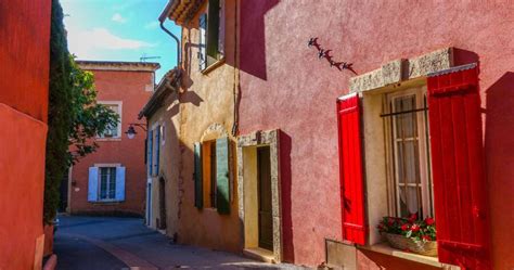 Roussillon Village Au Couleurs Ocres Du Luberon Provence Guide